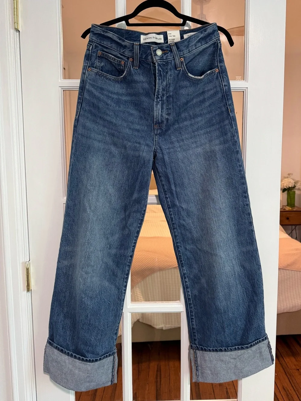 Aritzia Denim Forum The ’90s Hi-Rise Loose Cuff Jeans 27 NWT